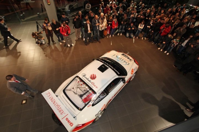 001 presentacin centro porsche corua 16